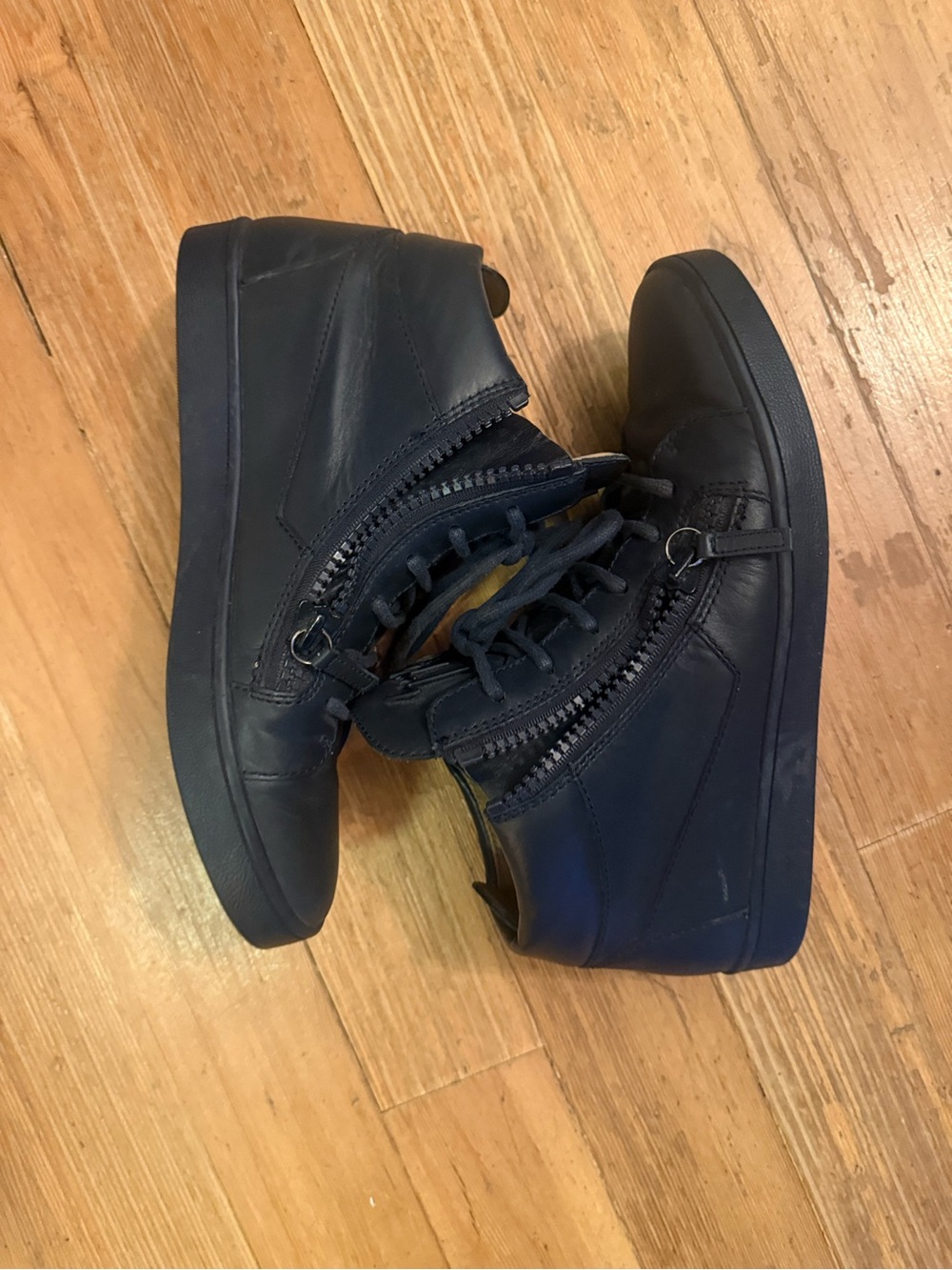 Giuseppe Zanotti Kriss Navy Mid-Top Sneakers